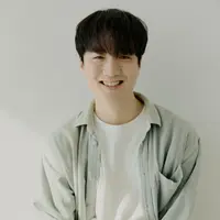 Headshot of Hyun Park