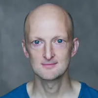 Headshot of Jonathan Gunning