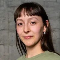 Headshot of Lily Schlinker